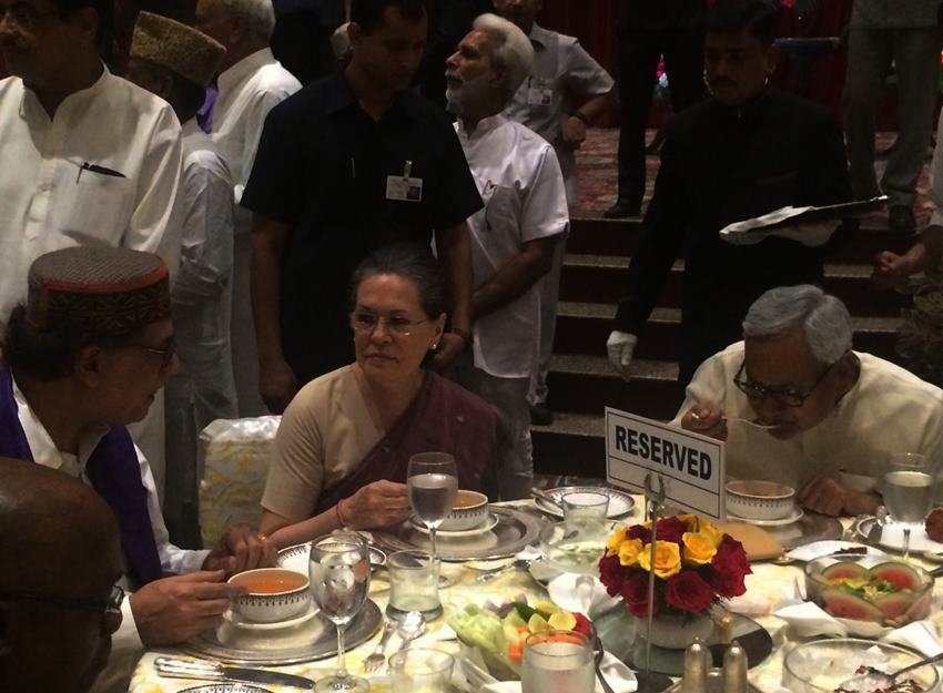 Bihar CM, Nitish Kumar, Dowry, know his life journey, JDU, Lalu Yadav, Sharad Yadav, Bihar Politics, Manju Sinha