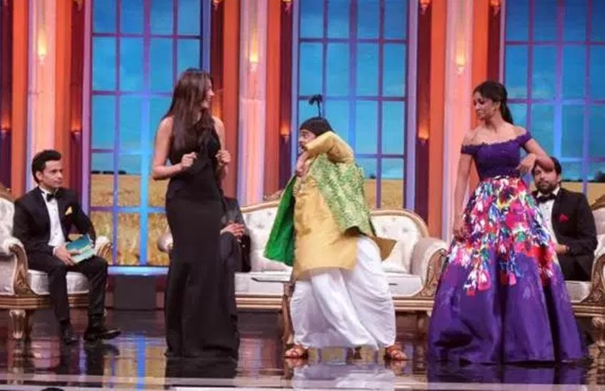 kapil sharma, actor kapil sharma, comedian kapil sharma, kapil sharma tv show, kapil sharma firangi, firangi, kapil sharma movie firrangi, oye firangi, bharti singh, kiku sharda, chandan prabhakar, navjot singh siddhu, kapil sharma special one episode show, firangi promotion, jansatta