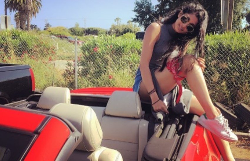 paloma dhillon, Poonam Dhillon’s Daughter, Poonam Dhillon, actress Poonam Dhillon, star kid paloma dhillon, bollywood, paloma dhillon internet sensation, sara ali khan, saif ali khan, jhanvi kapoor, shree devi, actress shree devi, jansatta