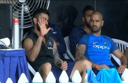 Ind vs SL: श्रीलंका की फेक फील्डिंग पर उखड़े विराट कोहली, भारतीय टीम को हुआ 5 रन का नुकसान