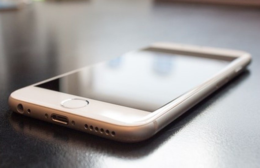 Smartphone, Smartphone usses, technology news, Find latest technology news, battery's health, battery's life, battery last longer, Smartphone battery usses. jansatta