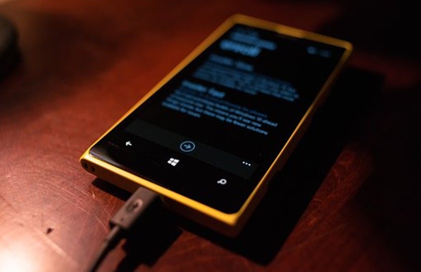 Smartphone, Smartphone usses, technology news, Find latest technology news, battery's health, battery's life, battery last longer, Smartphone battery usses. jansatta