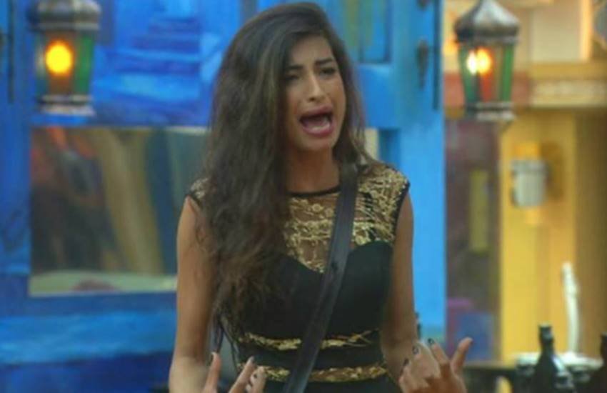 10 Ex Contestants of Bigg Boss house, Bigg Boss housemates Who Fight With Salman Khan, Zubair Khan, Priyanka Jagga, om, Kushal Tandon, 10 Ex Contestants of Bigg Boss house, Bigg Boss housemates Who Fight With Salman Khan, Zubair Khan, Priyanka Jagga, om, Kushal Tandon