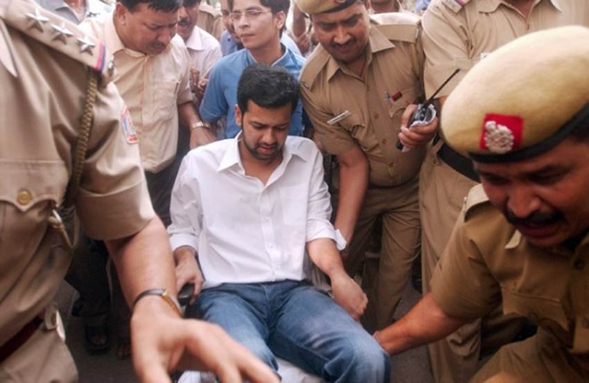 Bollywood, Bollywood drug, drug peddling, Mumait Khan, Fardeen Khan, Sanjay Dutt, Rahul Mahajan, Mamata Kulkarni, Shilpa Saklani, Apurva agnihotri, Vijay raaz, Drug Scandals, Drug Scandals Of Bollywood, Drug Scandals Ranbir Kapoor, Rahul Mahajan Drug, Drug Vijay Raaz, Celebrities Caught In Drug, Bollywood Drug Scandals