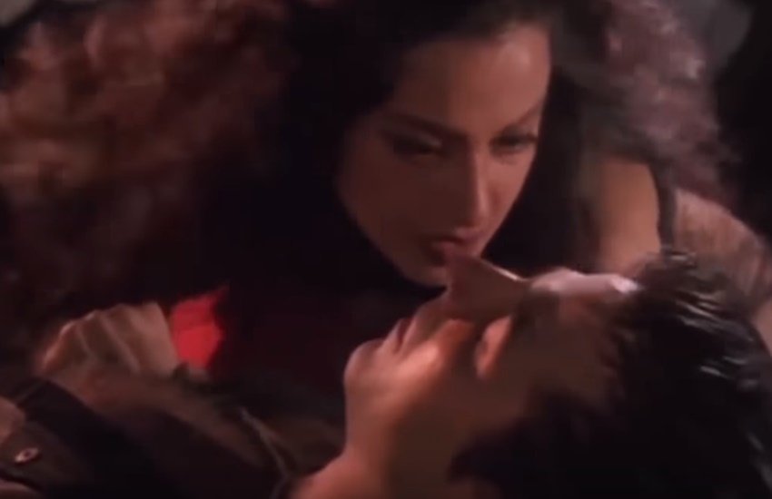 Opinion Actress rekha aastha movie Opinion you Actress rekha aastha movie with you