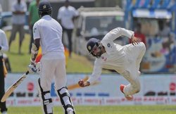 Ind vs SL: मैदान पर स्पाइडर कैम के साथ ये क्या करने लगे रोहित शर्मा, सामने आया वीडियो