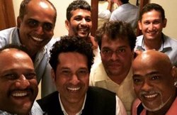 सचिन तेंडुलकर ने फेयरवेल स्पीच में जिस विनोद कांबली का नाम तक नहीं लिया था, अब उसे बताया “जिंदगी भर का दोस्त”, सेल्फी पोस्ट की