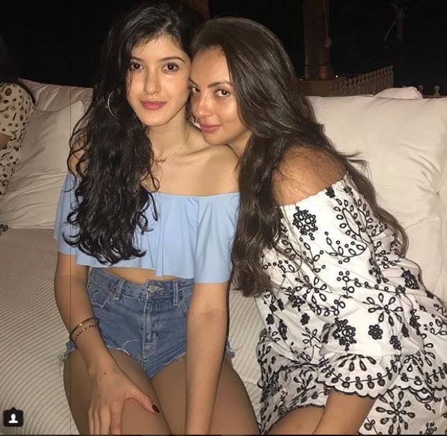 shanaya kapoor Shahrukh Khan Sanjay kapoor sanjay kapoor daughter SRK birthday happy birthday shah rukh khan