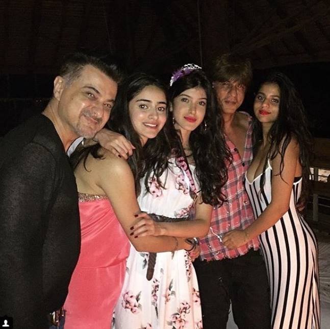 shanaya kapoor Shahrukh Khan Sanjay kapoor sanjay kapoor daughter SRK birthday happy birthday shah rukh khan