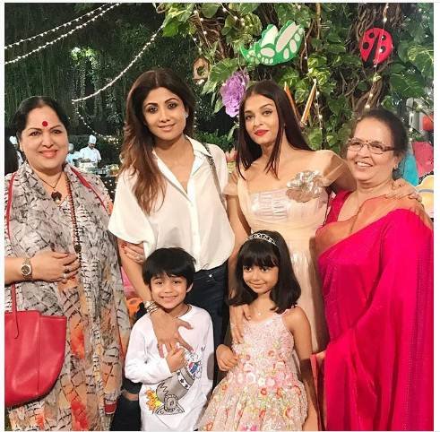 aaradhya bachchan, aaradhya bachchan birthday cake, jaya bachchan, aaradhya bachchan birthday party, aishwarya rai bachchan, shah rukh khan, abram, abhishek bachchan, aaradhya bachchan birthday party inside photos, amitabh bachchan