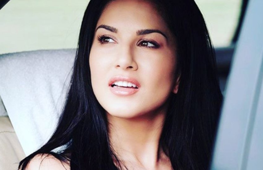 Sunny Leone, sunny leone songs, sunny leone laila song, sunny leone in bhoomi, sunny leone in raees, sunny leone with shahhrukh khan, sunny leone revealed Bollywood has casting couch issue, sunny leone news, sunny leone news in hindi, entertainment news in hindi, bollywood news in hindi , news updates of sunny leone Sunny Leone, sunny leone songs, sunny leone laila song, sunny leone in bhoomi, sunny leone in raees, sunny leone with shahhrukh khan, sunny leone revealed Bollywood has casting couch issue, sunny leone news, sunny leone news in hindi, entertainment news in hindi, bollywood news in hindi , news updates of sunny leone