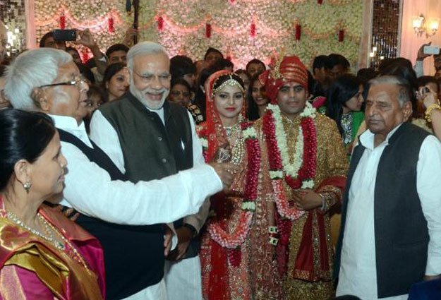 jyotiraditya scindia with his wife, akhilesh yadav with his wife, tej pratap singh with his wife, milind deora with his wife puja shetty, anurag thakur with his wife shefali thakur, Lal Saheba Meghna Singh De, sachin pilot sara abdullah