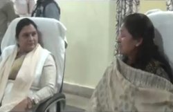 वीडियो: सतना मेयर ने आईएएस को धमकाया- पोस्‍ट ग्रेजुएट हूं, औकात में रहा करो