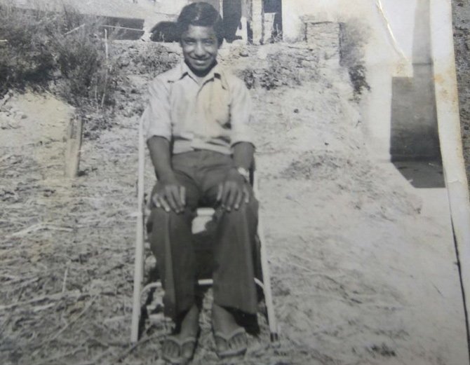 childhood photos of maneka gandhi, Sonia Gandhi, Rahul Gandhi childhood,Akhilesh Yadav Childhood Pic, Dimple yadav childhood, 14 november, Childrens day, indian politicians childhood photos, childrens day 2017, Childrens day 2017 speech, Childrens day images, Happy Childrens day,