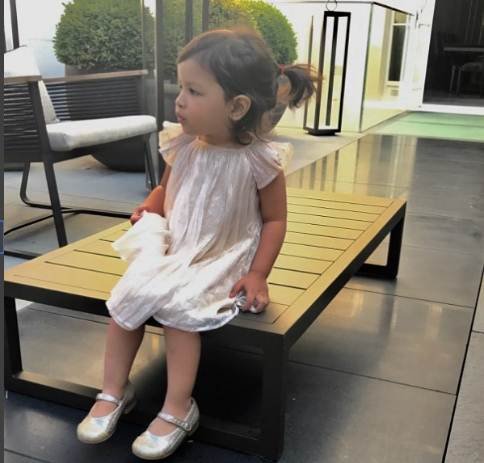 MS Dhoni's Daughter Ziva, Siva Looking Princes, Ziva cute photos, sakshi dhoni, Ms dhoni, captaion cool dhoni, dhoni daughter ziva, ziva latest photos, ziva photos