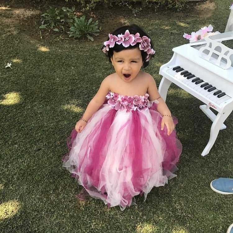 MS Dhoni's Daughter Ziva, Siva Looking Princes, Ziva cute photos, sakshi dhoni, Ms dhoni, captaion cool dhoni, dhoni daughter ziva, ziva latest photos, ziva photos