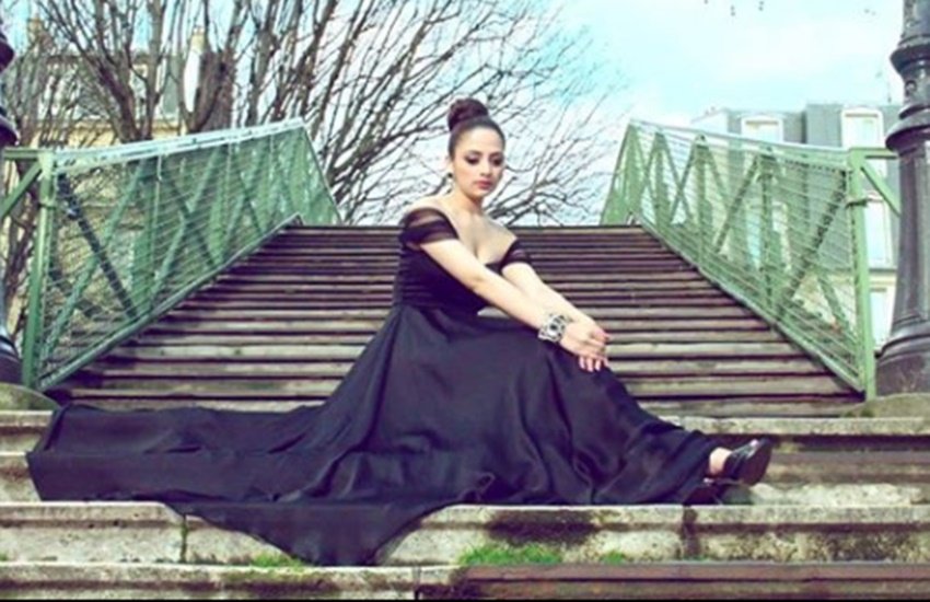 Zoya Afroz, Actress Zoya Afroz, child artist Zoya Afroz, Hum-Sath-Sath-Hain, Salman Khan, Actor Salman Khan, Sweetie weds NRI, Zoya Afroz film the Xpose, Zoya Afroz photos, jansatta