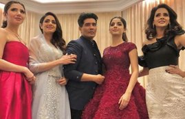 Indian beauty Sridevi, Bollywood designer Manish Malhotra, Sridevi pose with Pakistani beauties, Mahira Khan, Mawra Hocane,Saba Qamar, Saba Qamar at Masala Awards in Dubai, Sridevi at Masala Awards in Dubai, Manish Malhotra at Masala Awards in Dubai, Pakistani beauties at Masala Awards in Dubai, Mahira Khan at Masala Awards in Dubai