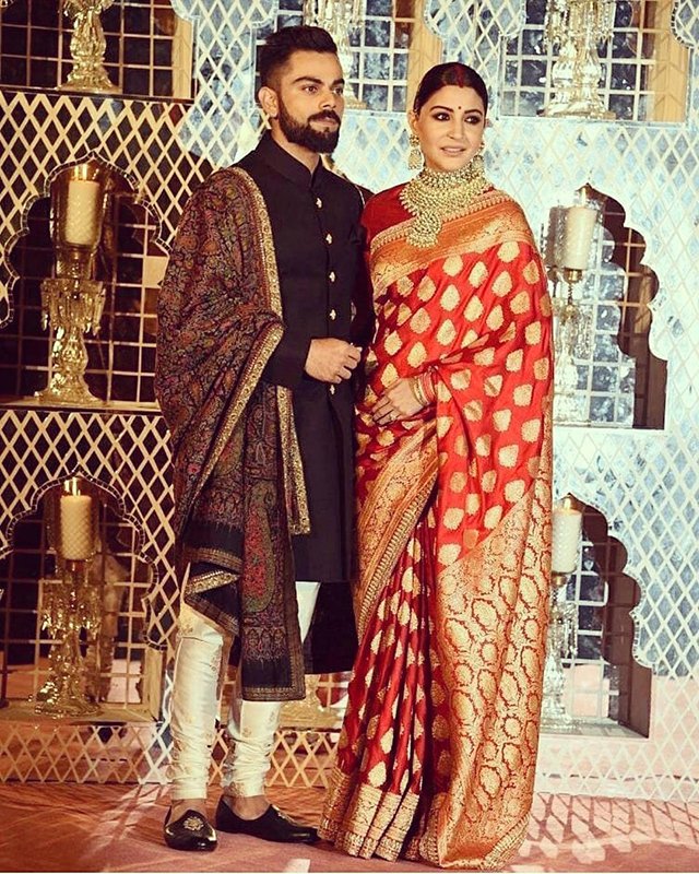 Anushka Sharma,Virat kohli,saree,Varanasi, anushka's saree, banaras saree, craftsmen, hyderabad news, india news, social news, latest news, virushka delhi reception sari, anushka sharma banasri sari