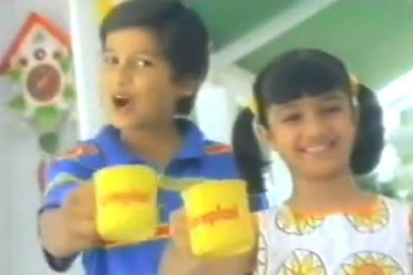 90 के दशक का ये फेमस कॉम्प्लेन ऐड था। इस ऐड में शाहिद कपूर और आयशा टाकिया नजर आ रहे हैं। आगे चलकर आयशा टाकिया और शाहिद कपूर ने कई फिल्मों में भी साथ काम किया।