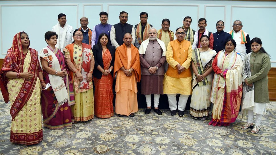 मेयर्स के साथ पीएम मोदी 