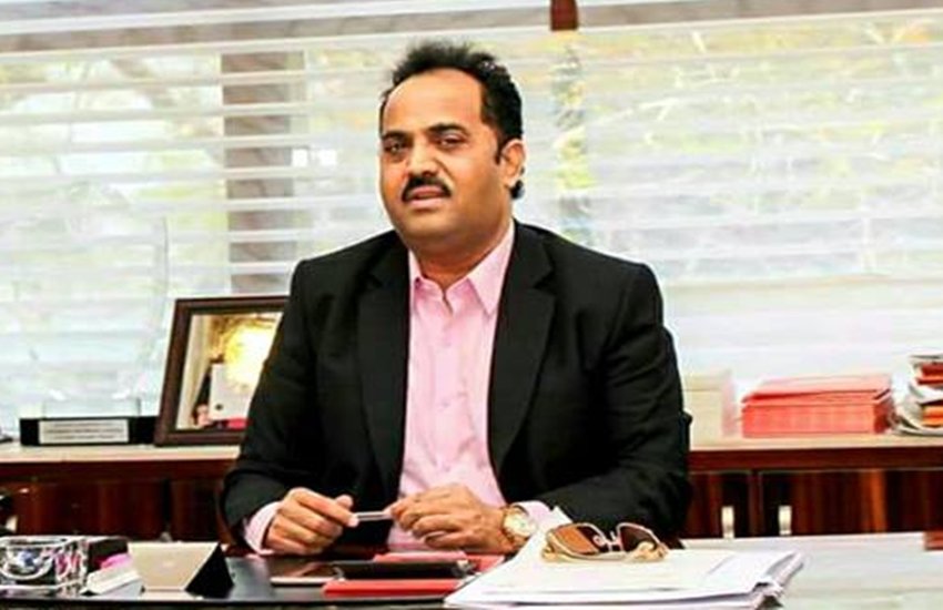 भाजपा सांसद संजय काकड़े ने कहा था कि गुजरात में बीजेपी हार जाएगी। (फोटोः फेसबुक)
भाजपा सांसद संजय काकड़े ने कहा था कि गुजरात में बीजेपी हार जाएगी। (फोटोः फेसबुक)