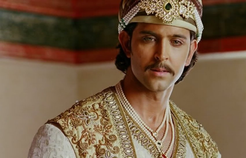 Bollywood Tantrums, Bollywood Stars Tantrums, Weird Things Actors Do, Actors Weird Superstitions, Bollywood News, Bollywood Gossips, Entertainment News