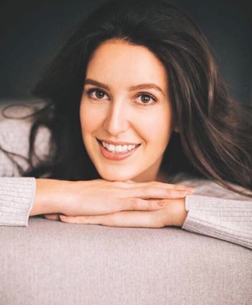 Isabelle Kaif, Katrina Kaif, Katrina Kaif Photos, Katrina Kaif Sister, Katrina Kaif Images, Katrina Kaif Sister Isabelle, Isabelle and Katrina Kaif, Isabelle First Movie, Isabelle Controversy, Isabelle and Katrina