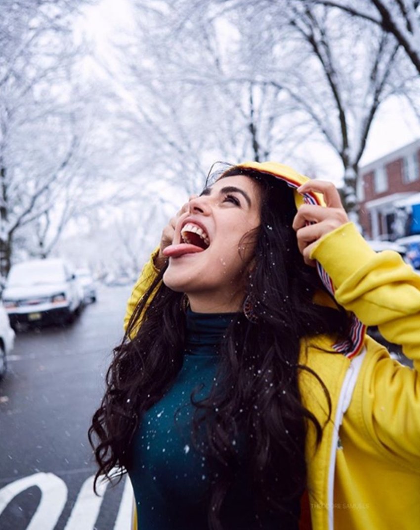 Ishq Vishq Actress, Shenaz Treasury, Shenaz Treasury Photos, Shenaz Treasury Images, Shenaz Treasury Blog, Shenaz Treasury Movies