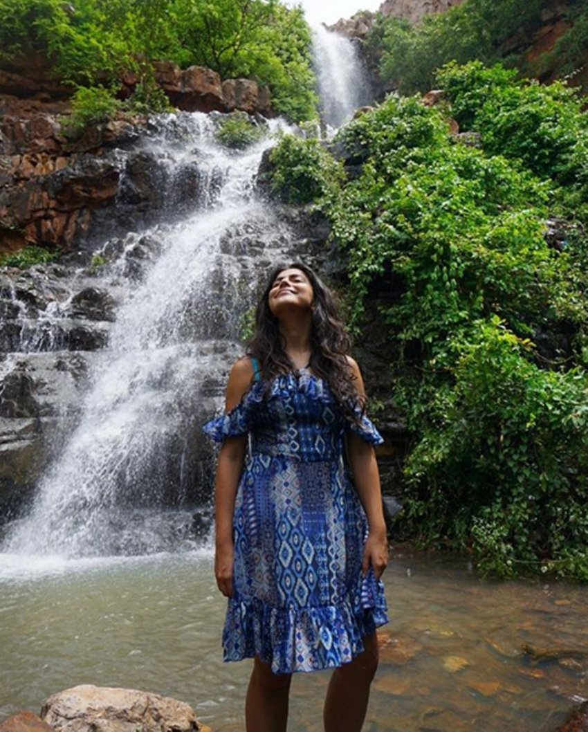 Ishq Vishq Actress, Shenaz Treasury, Shenaz Treasury Photos, Shenaz Treasury Images, Shenaz Treasury Blog, Shenaz Treasury Movies