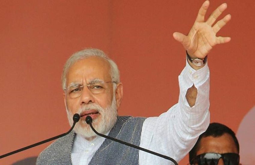Narendra Modi, Narendra Modi gujarat rally, Gujarat assembly elections, गुजरात चुनाव, गुजरात चुनाव 2017, Pakistan interfering in Gujarat elections, Congress leaders met Pakistani leaders, Pakistani army, Mani Shankar Aiyar, Rahul Gandhi, Ahmed Patel Gujarat cm, Congress leader Ahmed Patel, Ahmed Patel as CM, Gujarat news, Hindi news, News in Hindi, Jansatta