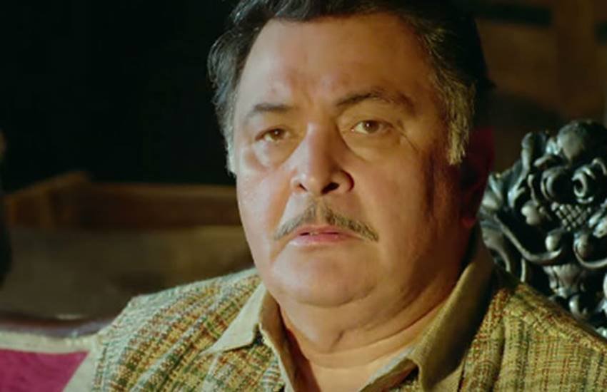 ईद मिलाद-उन-नबी के मौके पर बॉलीवुड एक्टर अपनी एक तस्वीर के कारण लोगों के निशाने पर आ गए। (फोटोः टि्वटर)