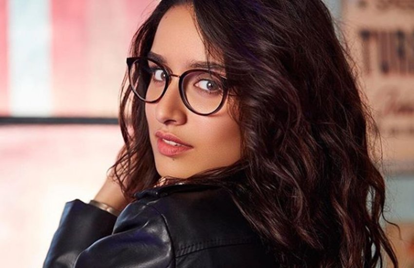 Shraddha Kapoor, Shraddha Kapoor Photos, Shraddha Kapoor Images, Shraddha Kapoor Latest Pictures, Shraddha Kapoor Movies, Shraddha Kapoor Movies