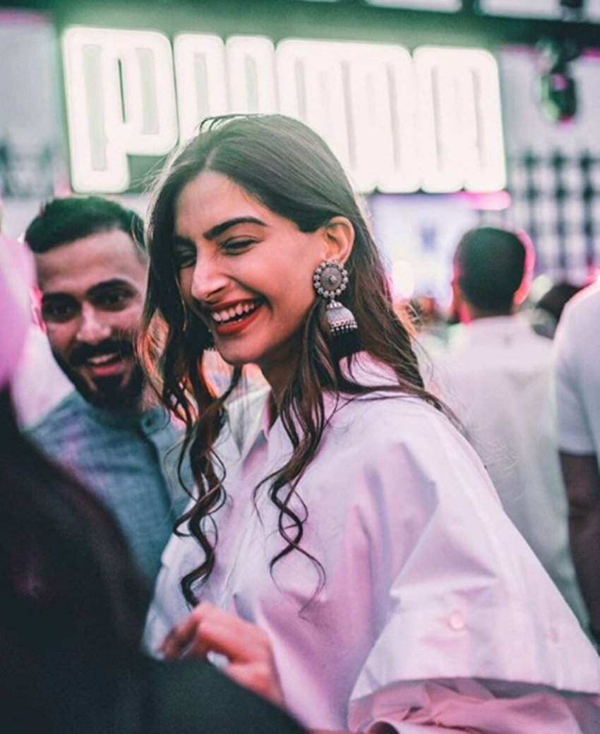 Sonam Kapoor, Anand Ahuja, Sonam Kapoor Boyfriend, Sonam Kapoor BF, Sonam Kapoor Marriage, Sonam Kapoor Partner, Sonam Kapoor Relationship, Sonam Kapoor latest Photos, Anand Ahuja Movies, Anand Ahuja Pictures, Anand Ahuja AND sonam kapoor