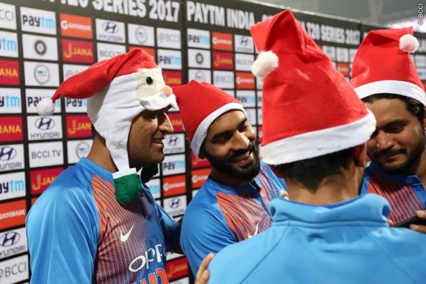 Merry Christmas, Merry Christmas 2017, Happy Christmas, Happy Christmas Day, Happy Christmas Day 2017, Happy Christmas 2017, Christmas, Christmas 2017, Christmas Day, Christmas Day 2017, Merry Christmas Day, Indian Cricket Team, Hardik Pandya, MS Dhoni, KL Rahul, Yuzvendra Chahal, Mohammed Siraz, Manish Pandey, Jasprit Bumrah, Cricket Photos, India vs Sri lanka, ind vs sl