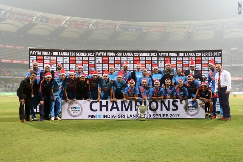 Merry Christmas, Merry Christmas 2017, Happy Christmas, Happy Christmas Day, Happy Christmas Day 2017, Happy Christmas 2017, Christmas, Christmas 2017, Christmas Day, Christmas Day 2017, Merry Christmas Day, Indian Cricket Team, Hardik Pandya, MS Dhoni, KL Rahul, Yuzvendra Chahal, Mohammed Siraz, Manish Pandey, Jasprit Bumrah, Cricket Photos, India vs Sri lanka, ind vs sl