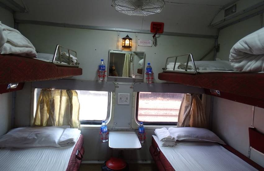 Indian Railways, bedroll kit, IRCTC, indian railway news, railway latest news, latest railway news, railway bedroll news, beroll, bedroll for RAC passengers,