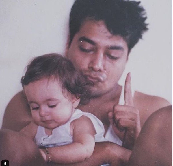 Anurag Kashyap's Marriage - Anurag Kashyap And Aarti Bajaj, Anurag Kashyap with his daughter Aaliyah Kashyap, kalki kochline, Aaliyaah hots photos, Aaliyaah's tattu, Aaliyaah latest photos