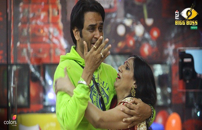 bigg boss s11m hiten tejwani, hina khan, gauri pradhan, luv tyagi, vikash gupta mother, vikas gupta bigg boss, salman khan, arshi khan, love tyagi, love tyagi
