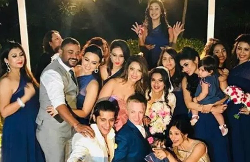 aashka goradia, brent goble, aashka goradia wedding, Aashka Goradia wedding photos, Aashka Goradia white wedding, aashka brent white wedding, brent aashka wedding, mouni roy aashka wedding images, adaa khan mpouni roy, karanvir bohra aashka wedding, mouni roy images, sana khan images, aashka indian wedding date, aashka brent love story, Aashka Goradia, TV actress Aashka Goradia, Aashka Goradia and Brent Goble, Aashka Goradia and Brent Goble marriage, Aashka Goradia and Brent Goble marriage, Aashka Goradia and Brent Goble, entertainment, jansatta