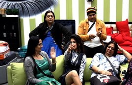 bigg boss, vikas gupta, bandagi kalra, vikas mother