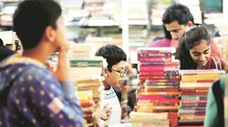 स्कूल की दुकान से केवल एनसीईआरटी की किताबें बेचने का निर्देश