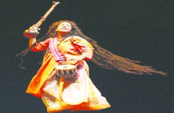 संस्कृतिज-बादल बाउल बजाए रे इकतारा