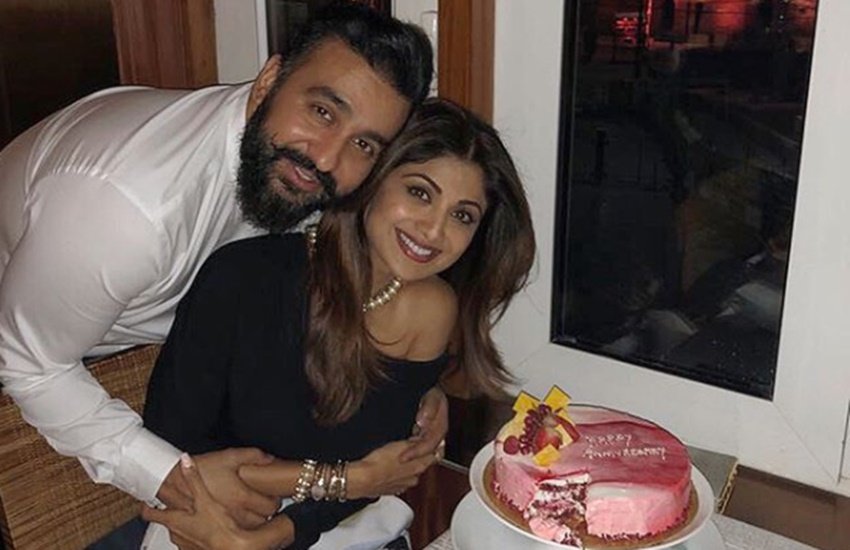 bollywood, bollywood celebrities, bollywood divorces, celebrity divorces, bollywood mistresses, bollywood actors who started off as other woman, third woman, the other woman, celebrity couples, Shabana Azmi, Hema Malini, rani mukharjee, Kiran Rao, Sridevi, Boney Kapoor, Shabana Azmi, Lara Dutta, entertainment, jansatta