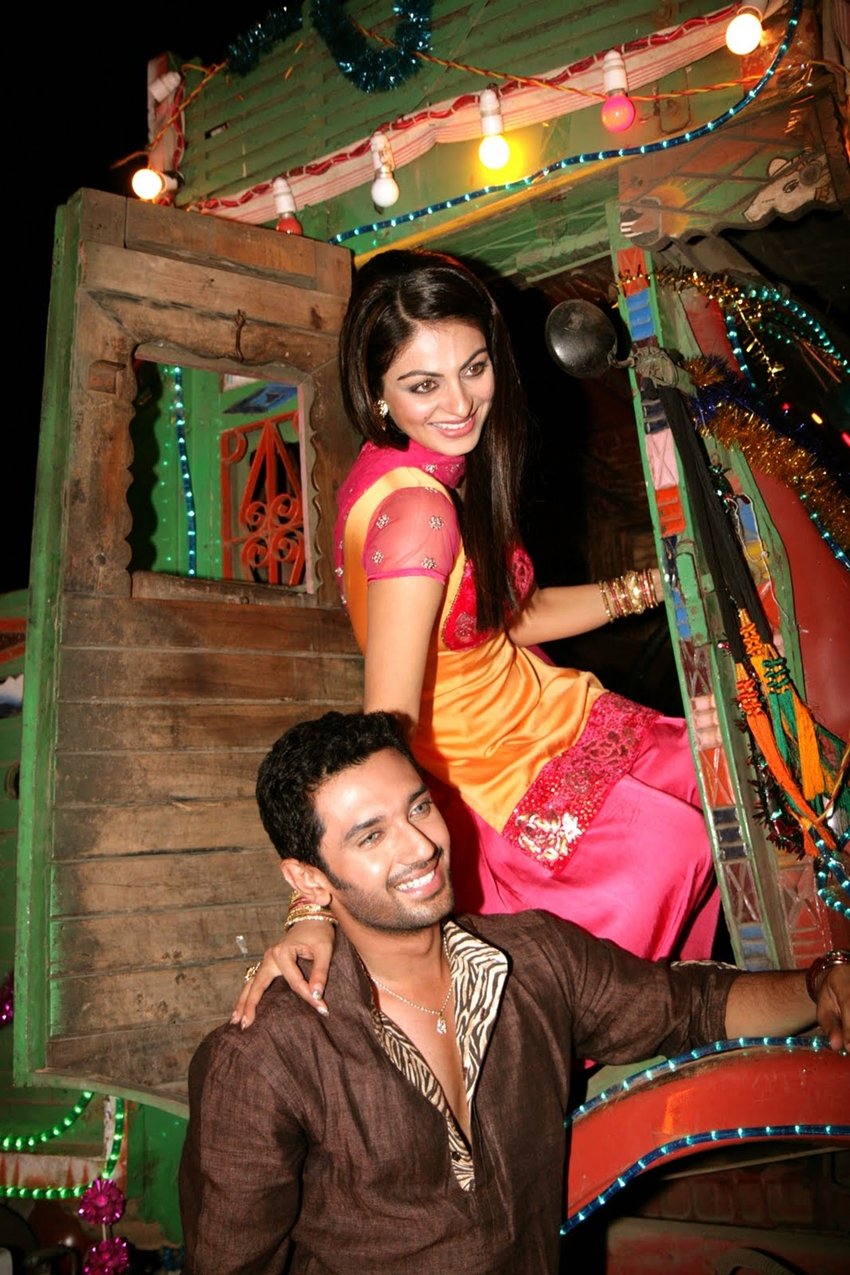 neeru bajwa in phoonk , neeru bajwa hindi Movies, neeru bajwa hot photos, neeru bajwa punjabi films, neeru bajwa movies, neeru bajwa photos, neeru bajwa latest photos, neeru bajwa boyfriend, neeru bajwa marriage, neeru bajwa bollywood Movies