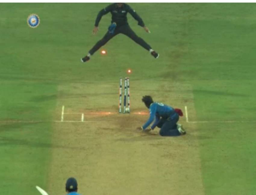 dhoni shot