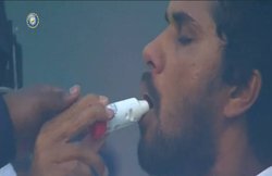 Ind vs SL : ये क्या… बीच मैदान इन्हेलर का इस्तेमाल करते दिखे दिनेश चांडीमल