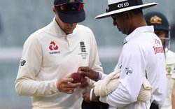 Ashes 2017: 10 ओवर के बाद ही रिवर्स स्विंग होने लगी गेंद, इस मशहूर गेंदबाज पर लगा बॉल टैम्‍परिंग का आरोप