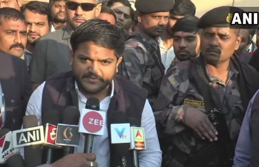 पाटीदार नेता हार्दिक पटेल।
