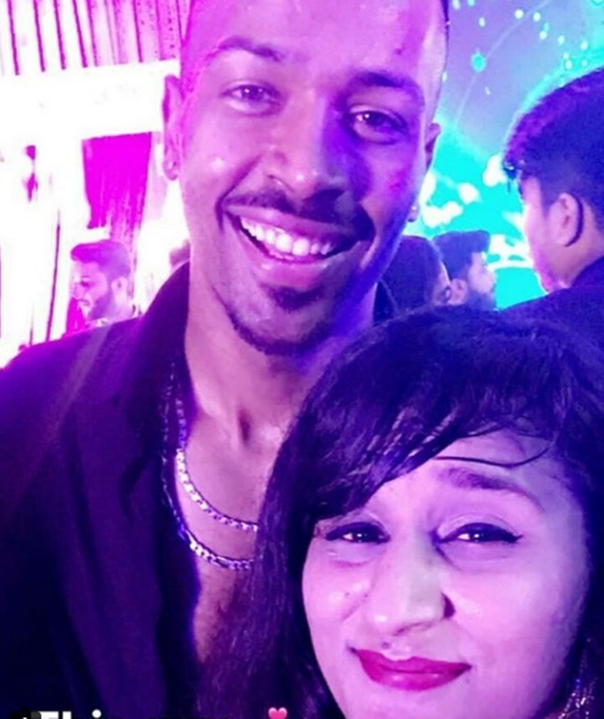 hardik pandya wedding, krunal pandya wedding, hardik pandya dance, krunal pandya dance, krunal pandya wedding photo, hardik pandya photos, hardik pandya videos, krunal pandya videos, cricket news, sachin tendulkar, amitabh bachchan, rohit sharma